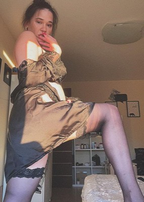 Проститутка Элис